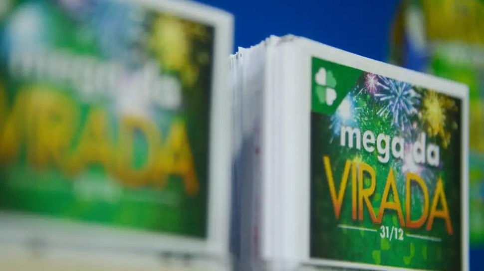 Mega da Virada 2025 pode chegar a R$ 1 bilhão. Veja como apostar e aumentar suas chances!